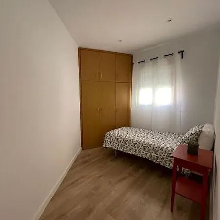 Comodo Apartamento Del Abuelo Juan Appartamento *